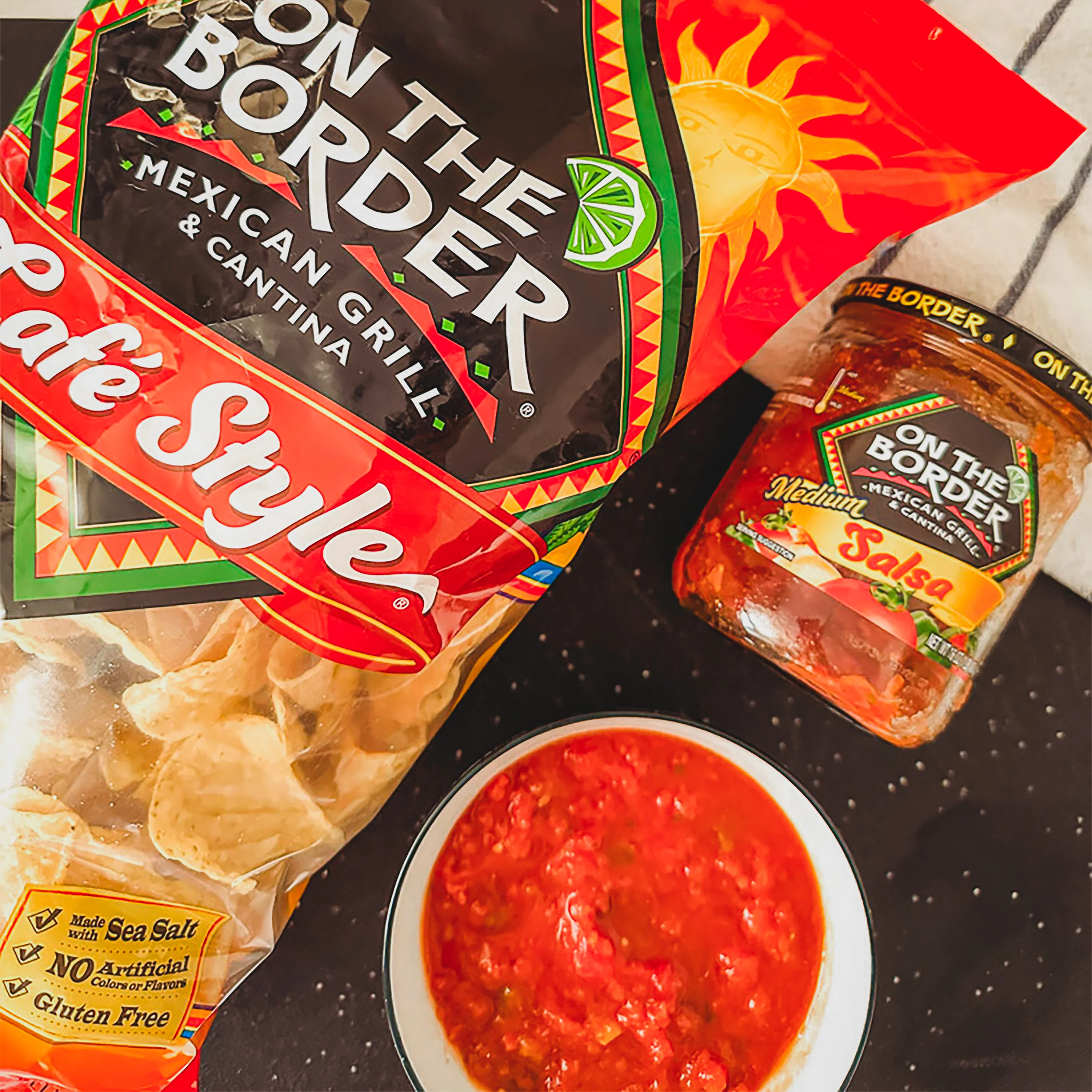 On The Border Tortilla Chips Café Style, 11 oz - Image 3