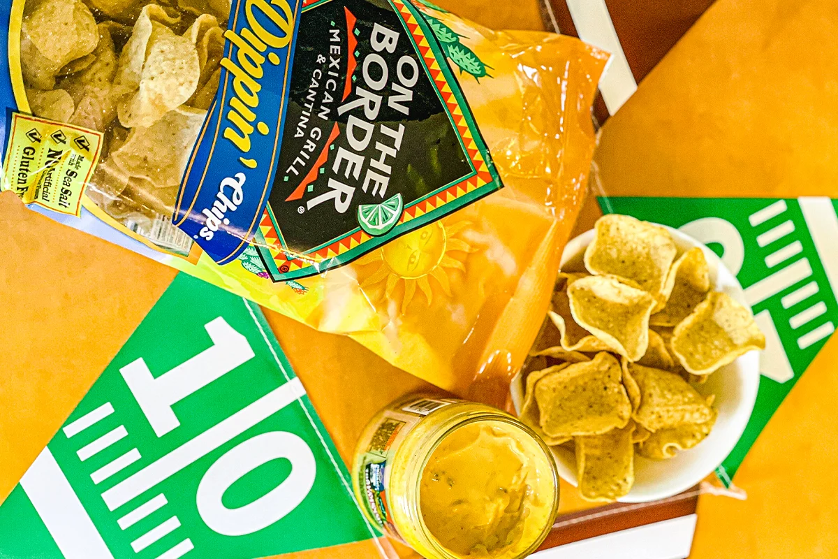 On The Border Tortilla Chips Fiesta Dippin' Chips, 8 oz - Image 4