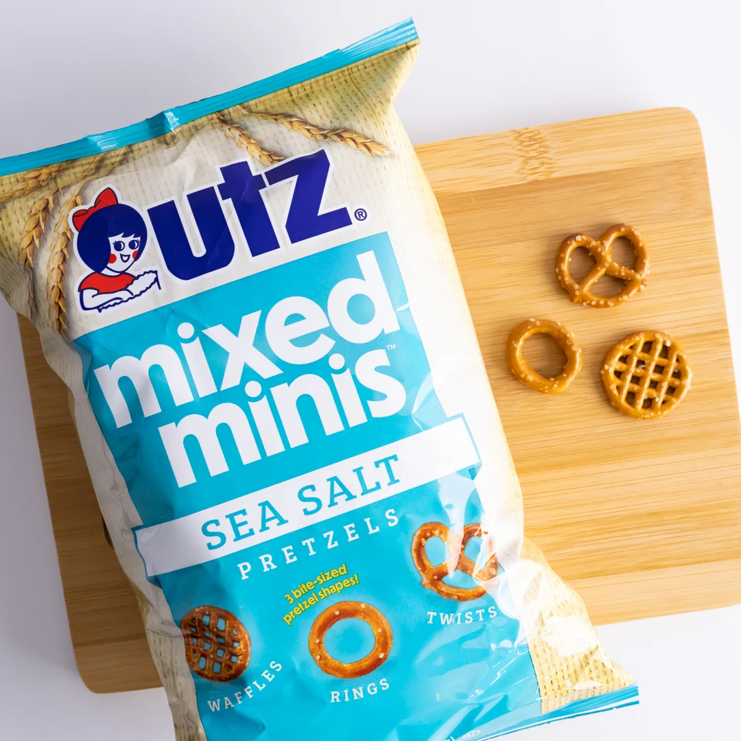 Utz Sea Salt Mixed Minis Pretzels - Image 3